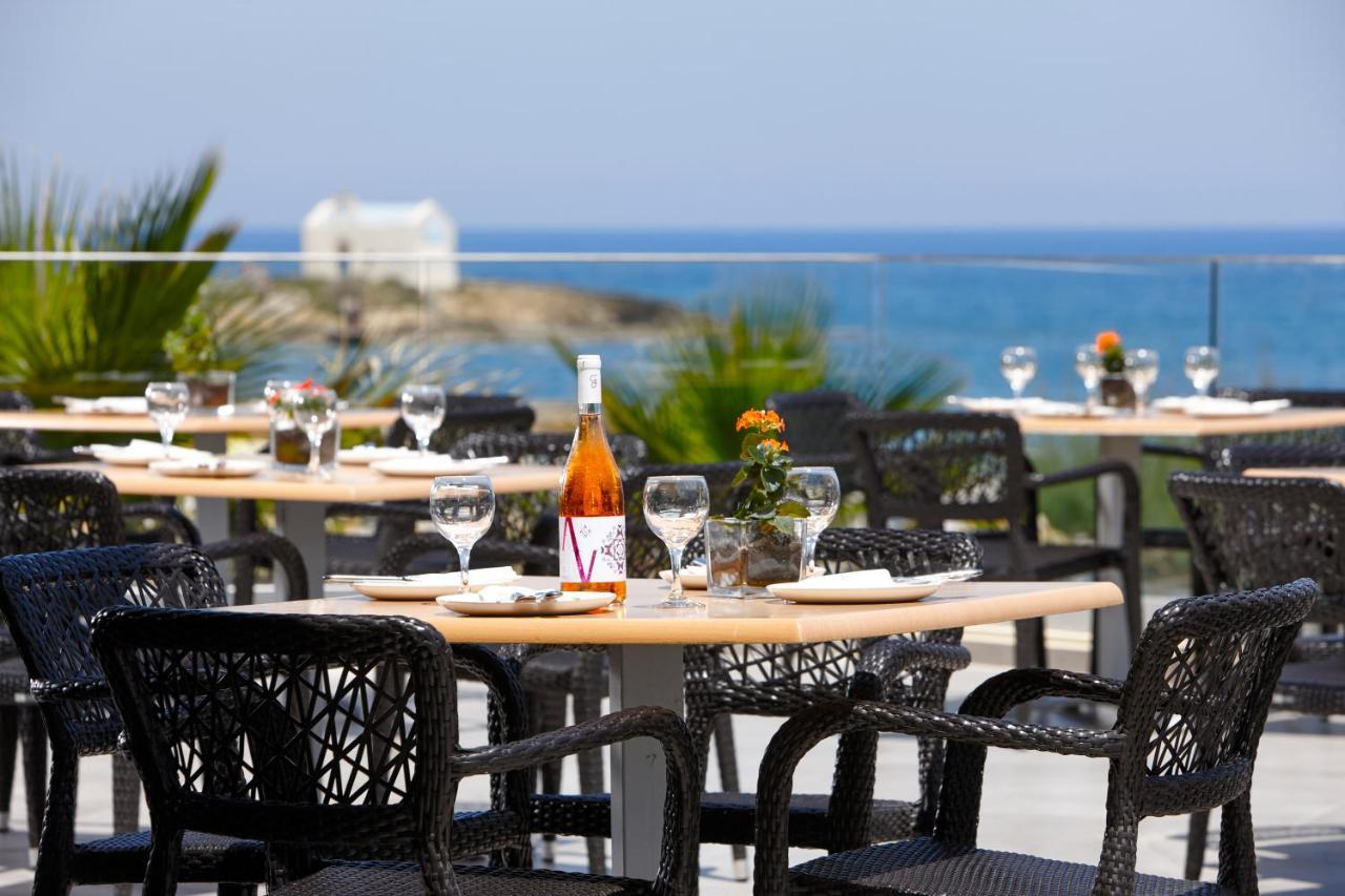 Sirens Beach & Village Mália Exterior foto
